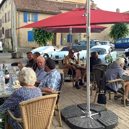 Hotel De 3*